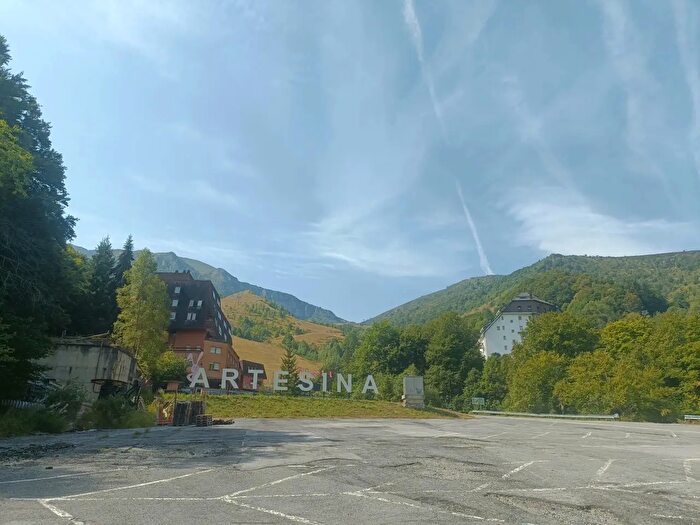 Appartamento trilocale in vendita in Via Ceresole, Frabosa Sottana