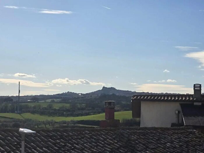 Appartamento con 5 locali in vendita in Viterbo