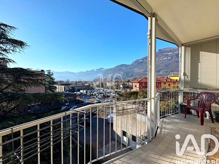 Appartamento con 6 locali in vendita in Via Camillo Cavour, Rovereto