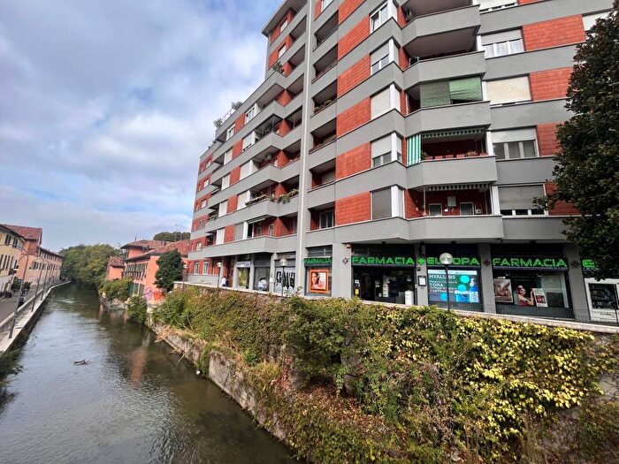Appartamento trilocale in affitto in Viale Monza, Gorla, Milano