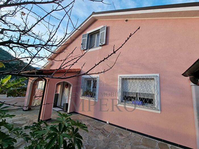 Casa con 5 locali in vendita in Corso Limone Piemonte, Ventimiglia