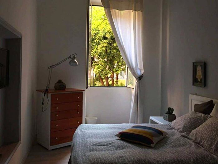 Appartamento trilocale in affitto in Via Napoleone III, Esquilino, Roma