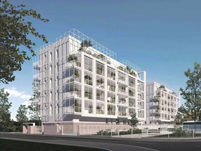Appartamento trilocale in vendita in Via Frosinone, Milano