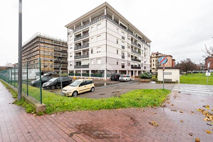 Appartamento trilocale in vendita in Via Cornadura, Vignola