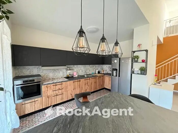 Appartamento quadrilocale in vendita in Albinea