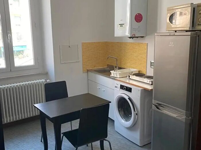 Appartamento quadrilocale in affitto in Savona