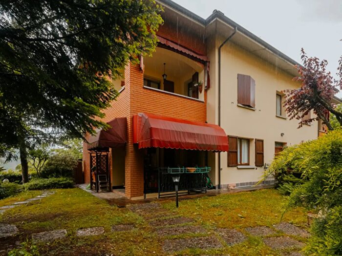 Casa quadrilocale in vendita in Monterenzio