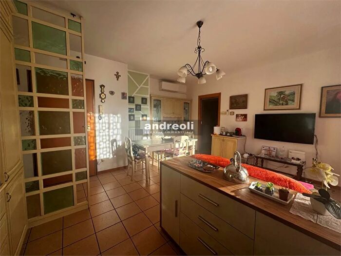 Appartamento quadrilocale in vendita in Jesi