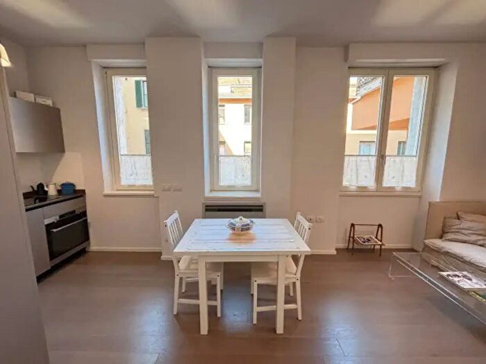 Appartamento bilocale in vendita in Viale Vittorio Veneto a, Milano