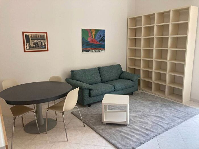 Appartamento bilocale in affitto in Stella Materdei, Napoli