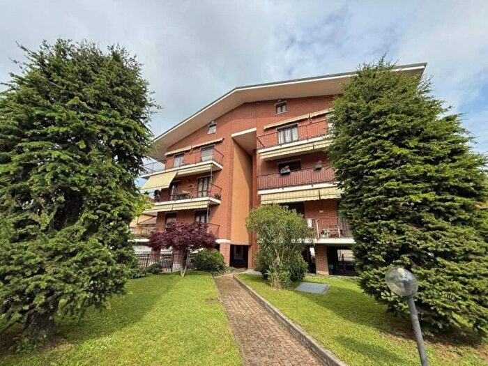 Appartamento con 5 locali in vendita in Via Luigi Einaudi Carmagnola, Carmagnola