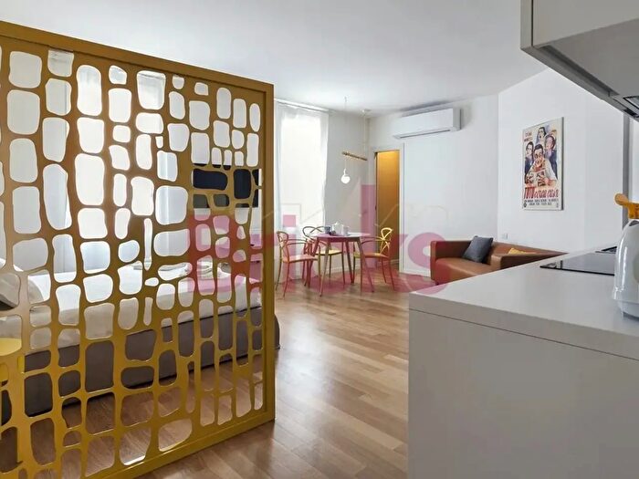 Appartamento monolocale in affitto in Via Magolfa, Milano