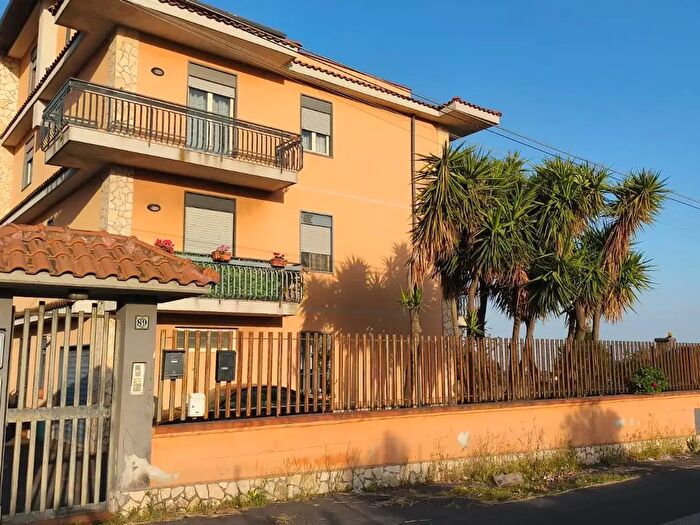 Appartamento quadrilocale in vendita in Via dell'Aquila, Belpasso