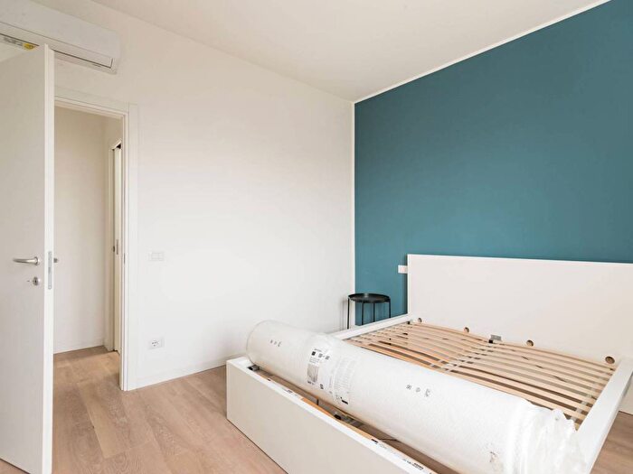 Appartamento quadrilocale in affitto in Via Santa Marcellina, Bicocca, Milano