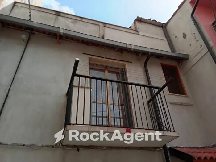 Casa trilocale in vendita in Via Roma, Castelvetere Sul Calore