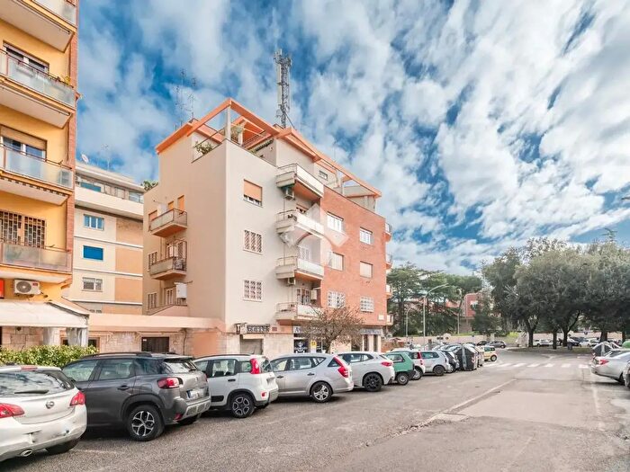 Appartamento bilocale in vendita in Roma