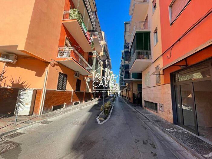 Appartamento quadrilocale in vendita in Via della Libertà Traversa Destra, Portici
