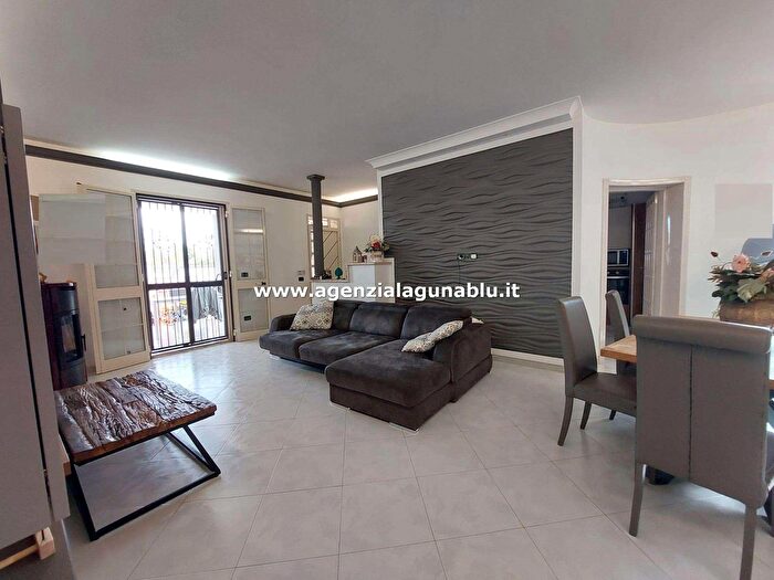 Casa trilocale in vendita in Via del Mare, Mazara Del Vallo