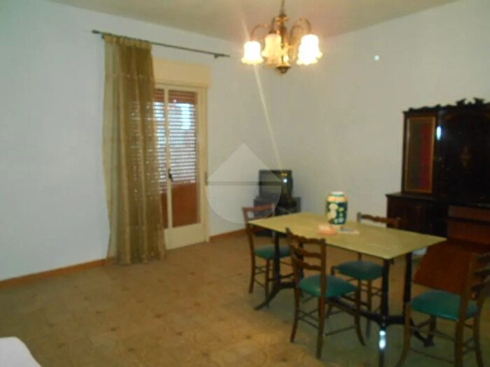 Appartamento con 6 locali in vendita in Castelvetrano