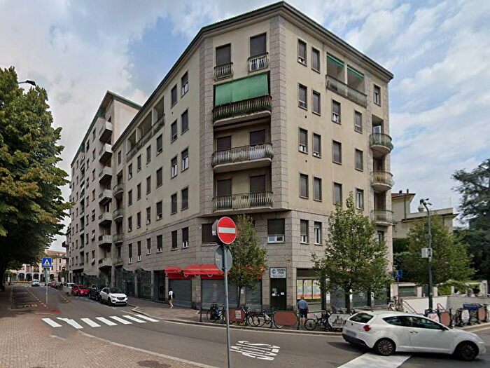 Appartamento trilocale in affitto in Piazza Luigi Cadorna, Saronno