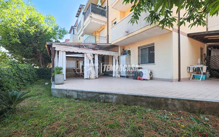 Appartamento trilocale in vendita in Via Paolo Borsellino, San Clemente