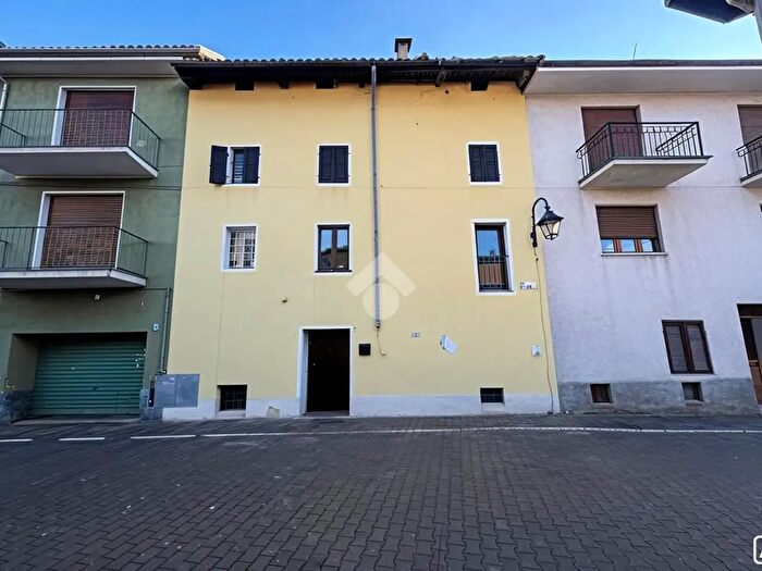 Casa quadrilocale in vendita in Via Ivrea, Fiorano Canavese