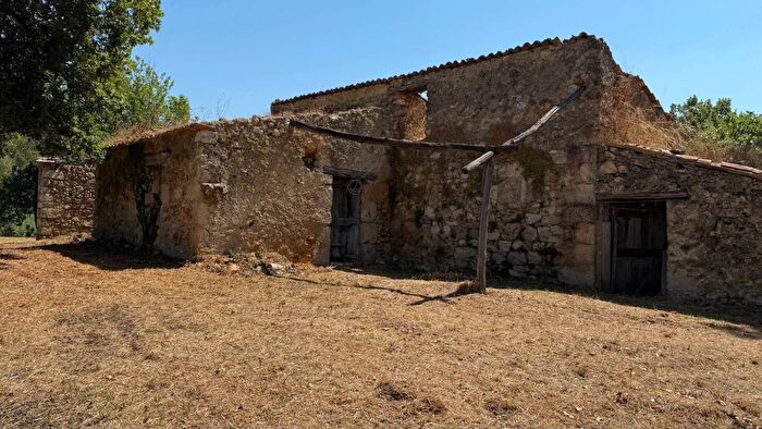 Casa con 5 locali in vendita in Chiaia Romana, Fontana Liri