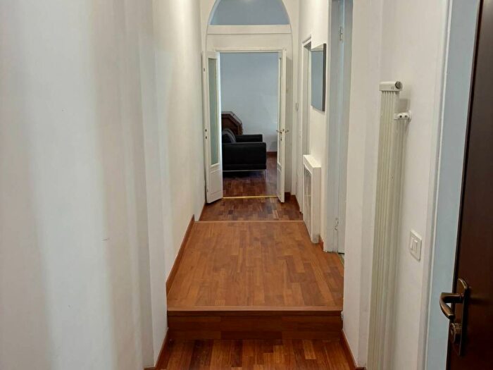 Appartamento trilocale in affitto in Corso di Porta Ticinese, Ticinese, Milano