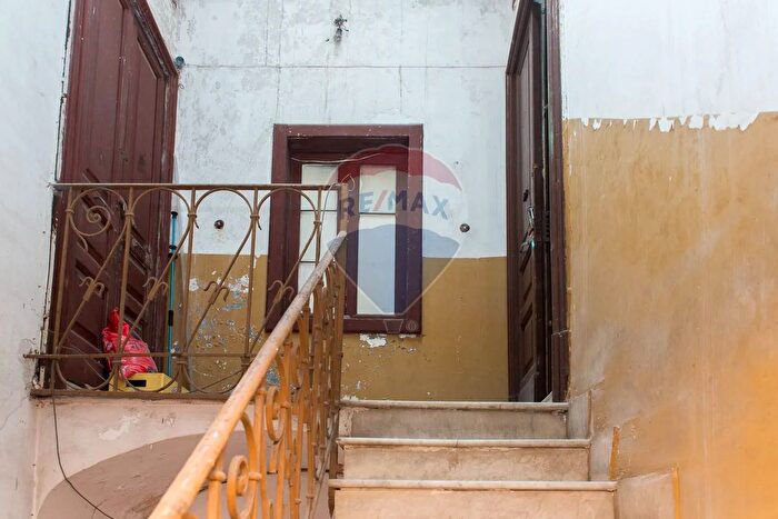 Appartamento con 7 locali in vendita in Via Marchese di Casalotto, Catania