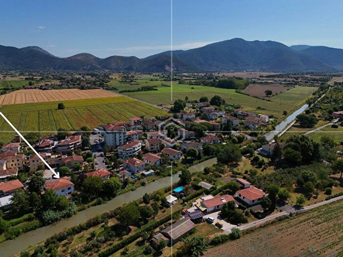 Appartamento con 6 locali in vendita in Pisa