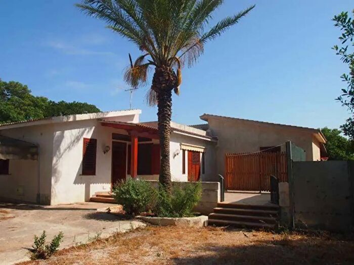 Casa quadrilocale in vendita in Via Trento, Marsala