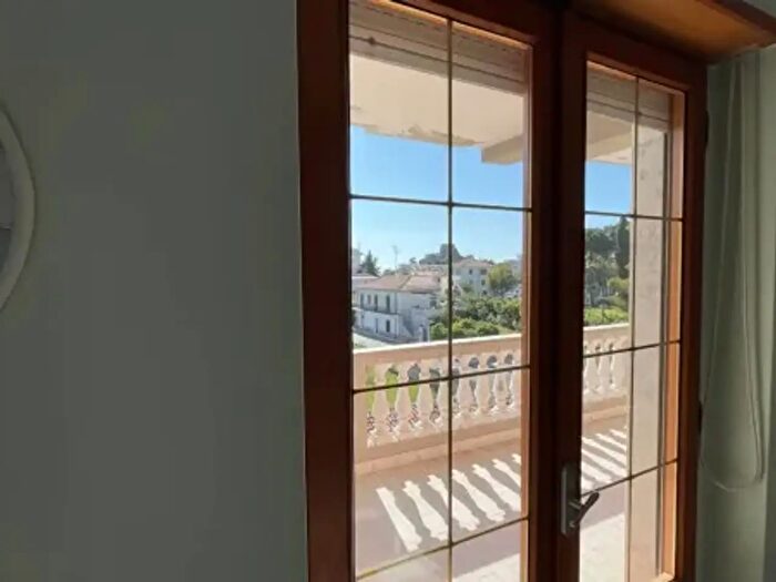 Appartamento quadrilocale in vendita in Via Tito Minniti, Scalea