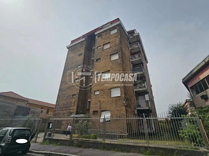 Appartamento monolocale in vendita in Via Monte Bisbino, Baranzate