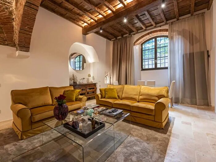 Appartamento monolocale in affitto in Firenze