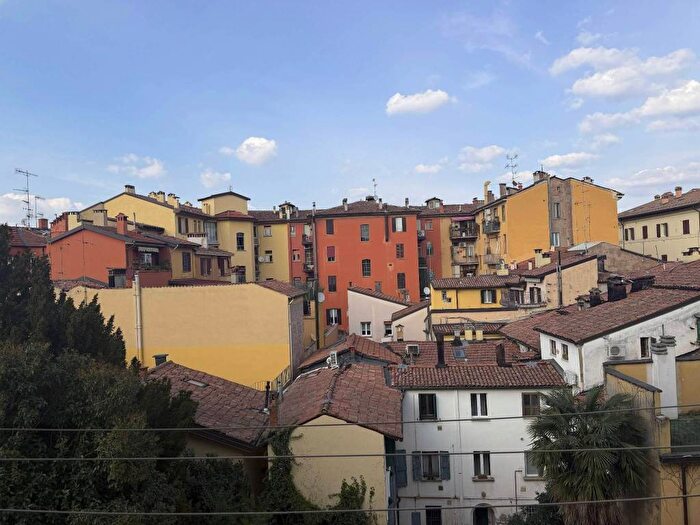 Appartamento bilocale in affitto in Via Centotrecento, Irnerio, Bologna