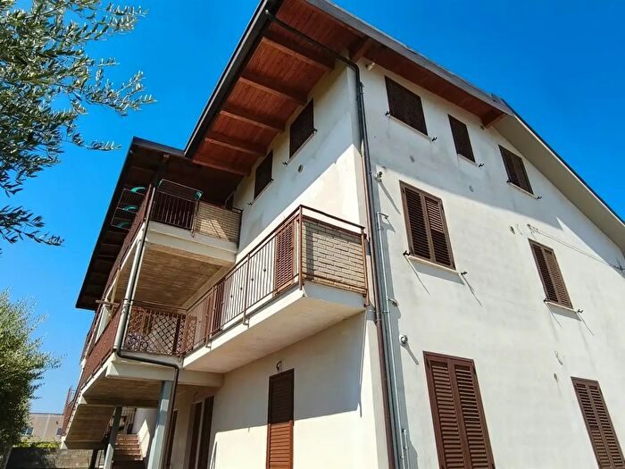 Appartamento trilocale in affitto in Ortona