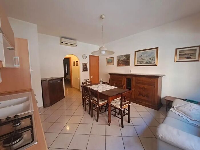 Appartamento trilocale in vendita in Poggibonsi