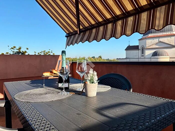 Appartamento bilocale in vendita in Via Monte Cervino, Calusco DAdda