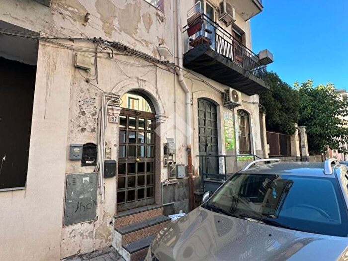 Appartamento bilocale in affitto in Via Principe Nicola, Rotolo, Catania