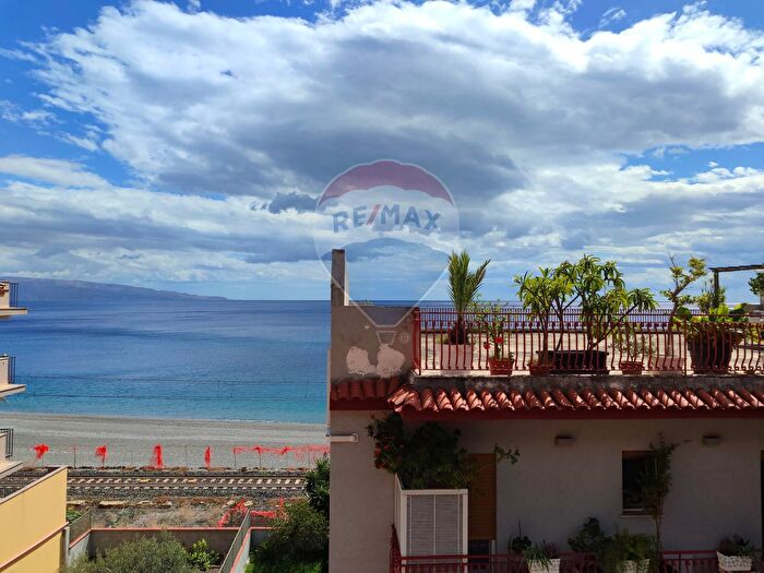 Appartamento trilocale in vendita in Via Roma, Itala