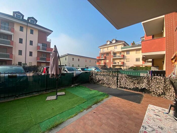 Appartamento bilocale in affitto in Via Salvo DAcquisto, Semicentro, Vinovo