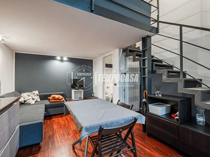 Appartamento bilocale in vendita in Via Ponte Seveso, Milano