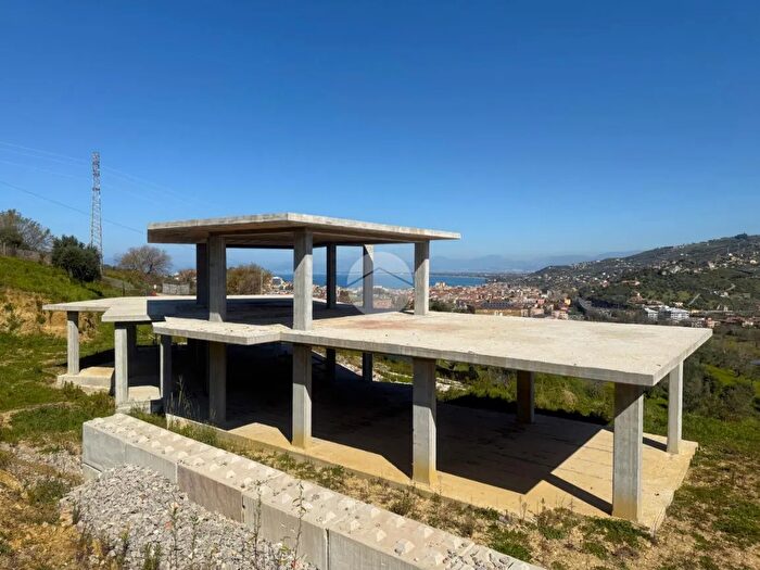 Casa con 5 locali in vendita in Via Marotta, Agropoli