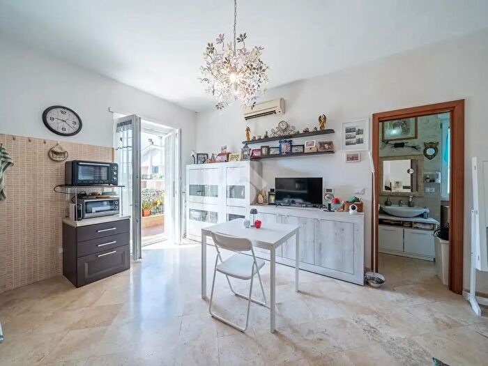 Appartamento bilocale in vendita in Via Digerbato, Roma
