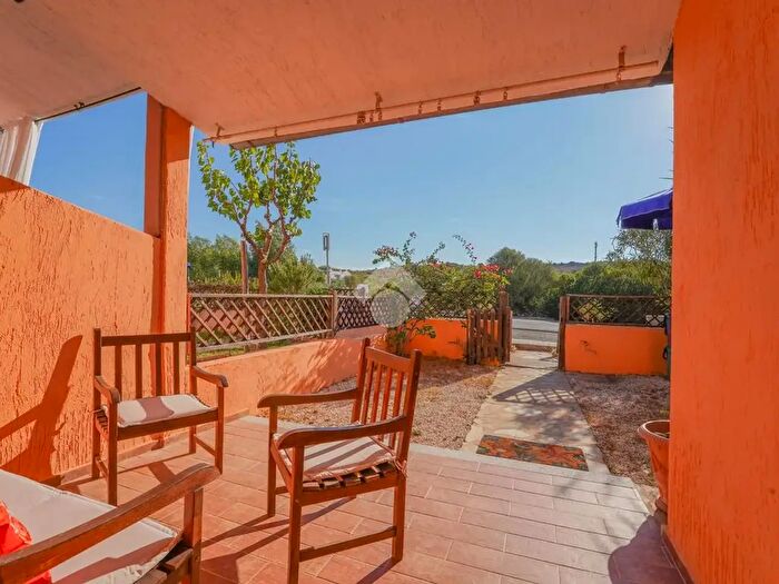 Casa trilocale in vendita in Vico lù Mattoni, San Teodoro