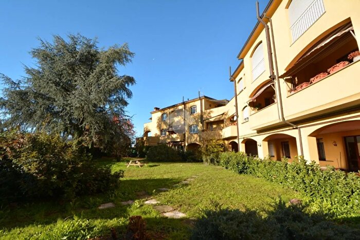 Appartamento quadrilocale in vendita in Via Piave, Burago Di Molgora