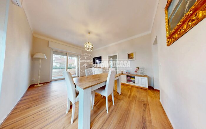 Appartamento trilocale in vendita in Via Giovanni Colella, Bari