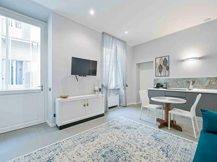 Appartamento bilocale in affitto in Corso di Porta Romana, Milano