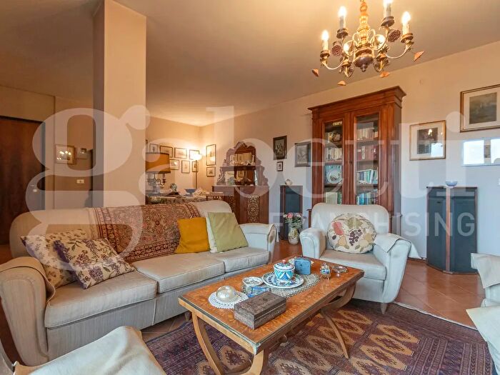 Appartamento trilocale in vendita in Via Roma, Mogliano Veneto