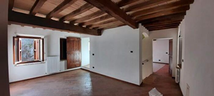 Casa con 6 locali in vendita in Via del Predale, Casina